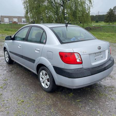 2008 Kia Rio LX Sedan 4D - ¡APROBACIÓN GARANTIZADA PARA TODOS!!! - $6,950 (+ Prime Motors)63616289710849121