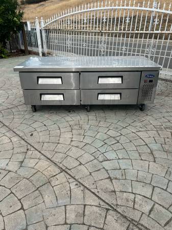 Atosa MGF8453GR, 72" WIDE CHEF BASE REFRIGERATOR 1