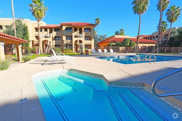 This Apartment > Your Old Apartment - Canyon Oaks Wins! 1