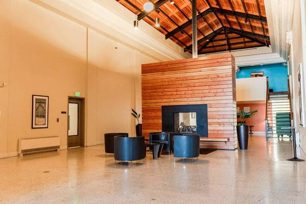 $1,299 / 236ft2 - Laundry Facilities, High Speed Internet, Convection Oven (Seattle)63910063630082123