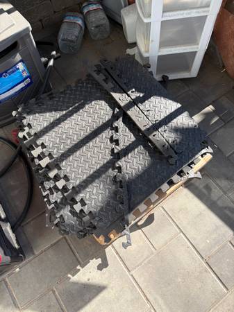 Free: Interlocking Foam Floor Mats Stack Free 1