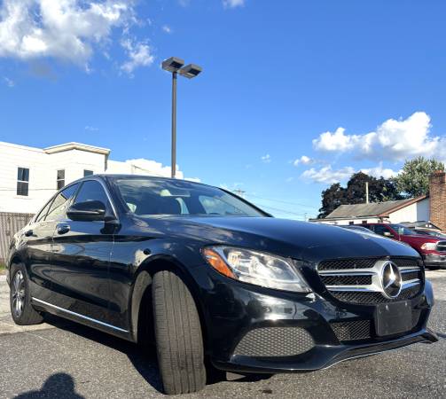 2016 Mercedes-Benz Clase C C300 4MATIC - $12,990 (Middletown)63613843768323122