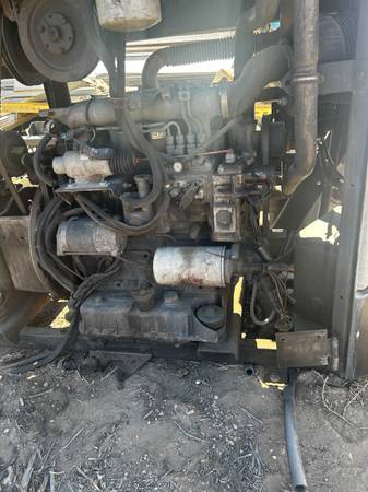 KUBOTA ENGINE 1