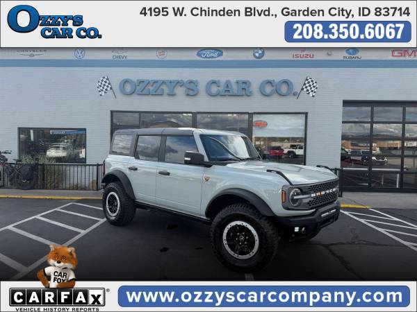 2023 Ford Bronco - Financing Available! 1