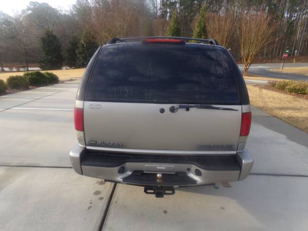 2003 chevrolet blazer ls 4.3 v6 2wd 2 dueños solo (139K) millas en carretera, muy bien conservada%%% - $4,800 (riverdale)63620757591809123