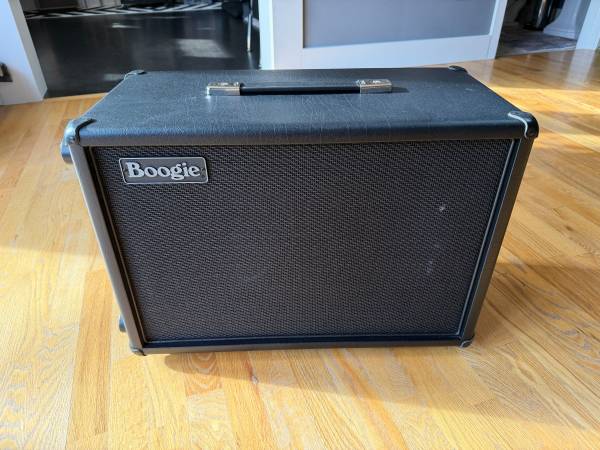 Mesa Boogie 2x10 Guitar Cabinet 1