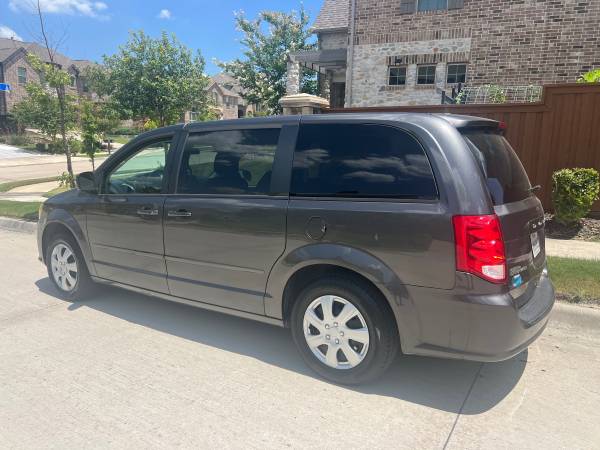 2016 Dodge Grand Caravan SE …family van.. - $4,800 (Dallas north plano)63489182938753121