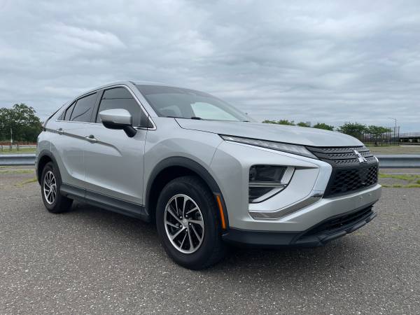 2022 Mitsubishi Eclipse Cross ES 4dr Crossover 1.5L I4 Turboalimentado - $12,990 (¡Crédito malo! ¡Crédito aprobado sin historial!)63614651574915121