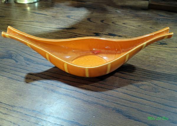 Vintage Hull 1950s Gondola Shaped Dish Tray Container 1