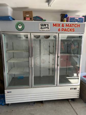 Commercial Refridgerator 1