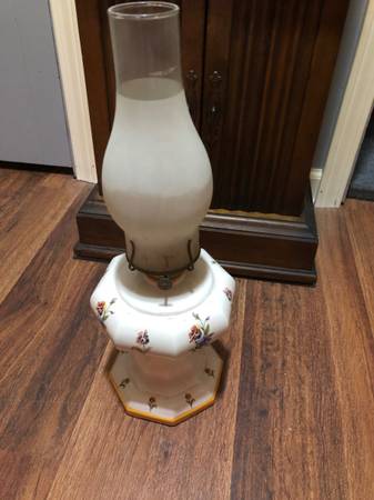 Antique Oil Lamp 1