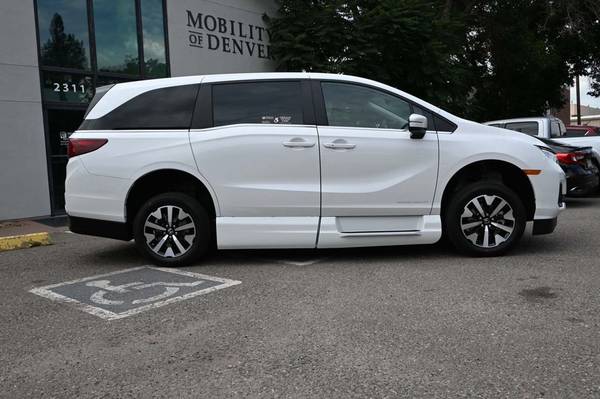 2025 *Honda* *Odyssey* *EX-L* automática BLANCO - $79.900 (accesible para silla de ruedas)63484301737729124