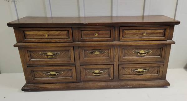 Vintage Oak 9-Drawer Dresser - $100 1