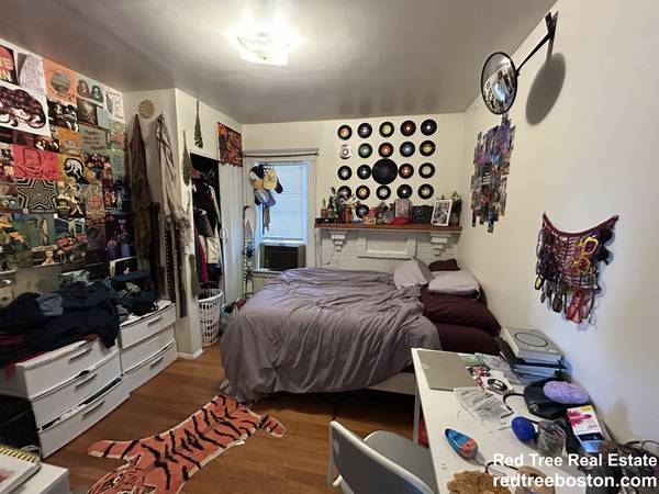 $8,000 / 5br - Massive 2000 sq ft 5 bed near BC w/ heat,water,electric included!! (Brighton)63802121922563122