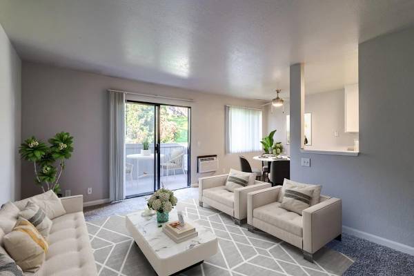 Convenient  Oasis  Easy Commute, Pet-Friendly Living 1