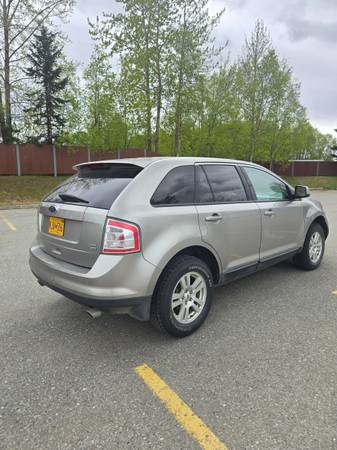2008 Ford Edge 4WD - $4,500 (South Anchorage)63470606573699124