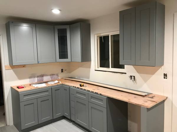 Cabinets installer 1