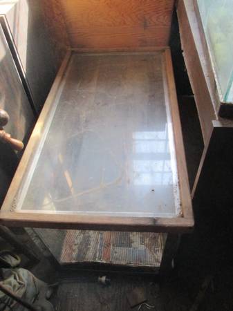 animal/reptile cage-$40 (PERKASIE)63797791898241123