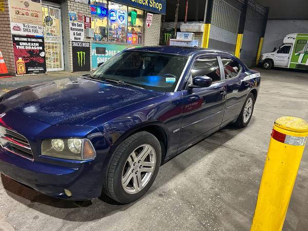 2008 Dodge Charger Hemi RT - $4,399 (Maspeth)63654711609217123