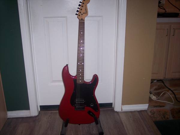 "20th Anniversary" 2002 Squier Bullet 1