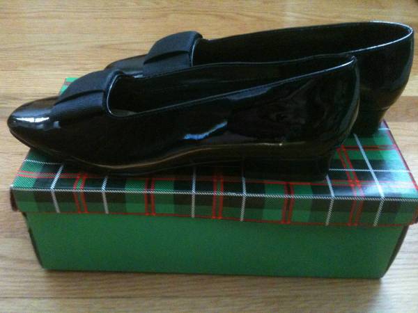 Women's/Teens' Patent Dress Shoes 1