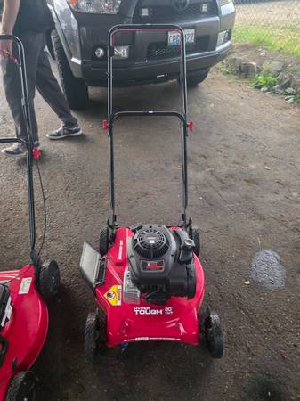 Hyper tough walk behind side discharge lawn mower 1
