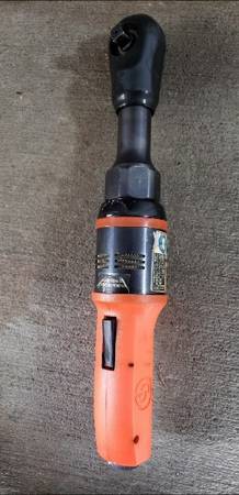 Chicago Pneumatic 3/8" Drive CP830 - $130 (Cle Elum)63438350430593124