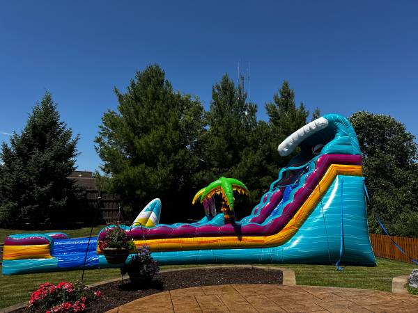 2 Commercial-Grade Waterslides + Obstacle Course – $5500 1