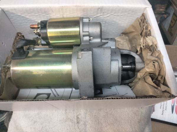 Small block & Big block Chevy Starter, Brand New in box 1