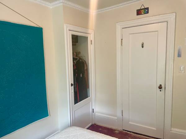 $1,500 / 3br - Habitación disponible en Williamsburg - $1,500 + $50 servicios (Williamsburg)63816729833473122