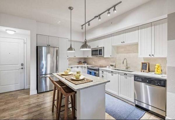 $500 Modern Private Room Close To Colorado College & Parks (Colorado Springs, CO)63658129182595121