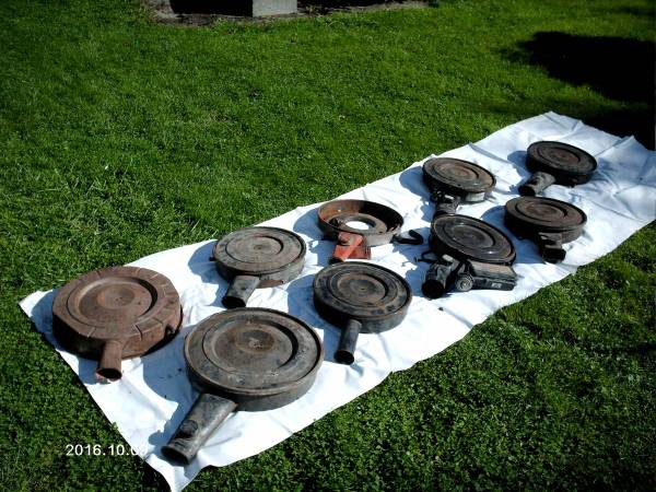 MOPAR, CHRYSLER, DODGE , PLYMOUTH AIR FILTER HOUSINGS 1