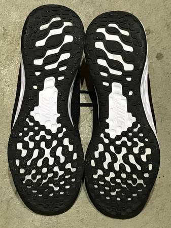 Zapatillas deportivas Nike Revolution 6 NN DC3728-005 para hombre, talla 11.5 - $35 (Sf)63471477534465124