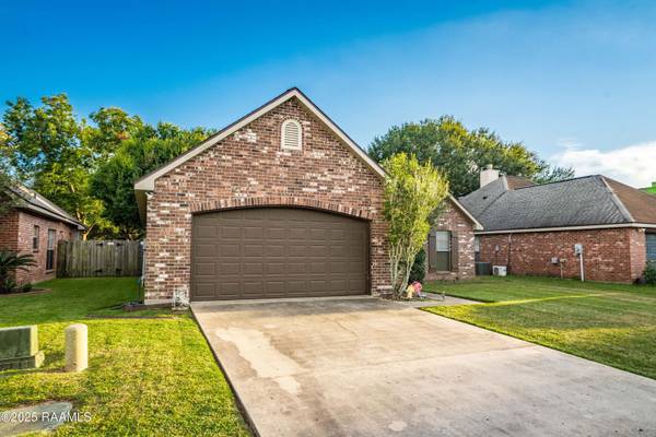 $215,000 / 3hab - 1444ft2 - Encantadora casa en impecable estado, ¡llena de actualizaciones! (Youngsville)63857516907009123