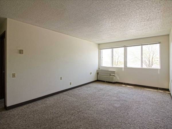 $595 / 1br - 550ft2 - ***Remodeled 1 Bdrm***Utilities Included*** (Sac City)63849486155011122
