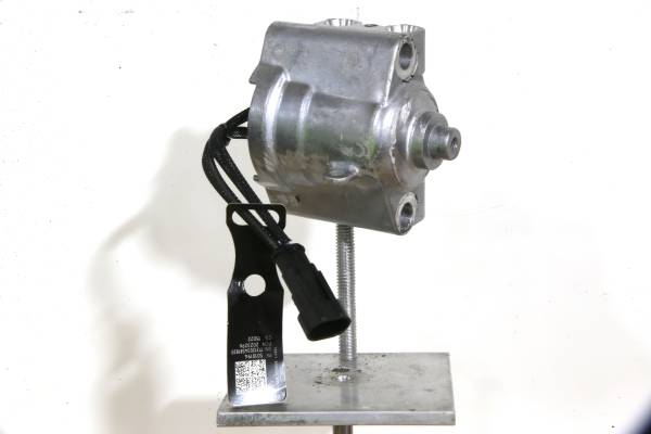 Evinrude ETec G2 FUEL INJECTOR 5010207  Six Are Available Currenty - $250 (Bloomington)63471408590465120