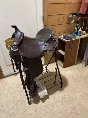 Mule saddle 1