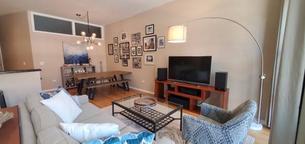 $1,850 / 2br - 1400ft2 - Guest Bed/Bath in furnished 2br/ba, Util + Gym included, avail Dec 1 (West Loop / Fulton River District)63898600568451120