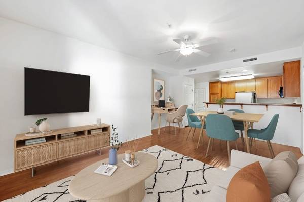 $2,893 / 2br - 859ft2 - ¡Oferta Imbatible en nuestro 2H/2B! ¡Ubicación Privilegiada! ¡Servicios Definitivos! (5525 Ralston St, Ventura, CA)63668287364739123