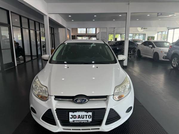 2013 Ford Focus SE Hatchback 4D 4 cilindros, combustible flexible, 2.0L - CUDL CERTIFICADO - $4995.0063435537176707122