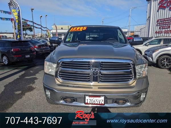 2015 RAM 1500 SLT  4WD - $15,995 (Eureka, CA)63470786603523124