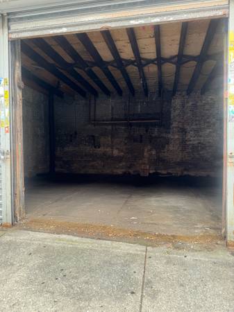 $300 3-Car Garage for Rent - Spaces Available Separately (Brooklyn, Prospect Place) (Crown Heights)63854384893825122