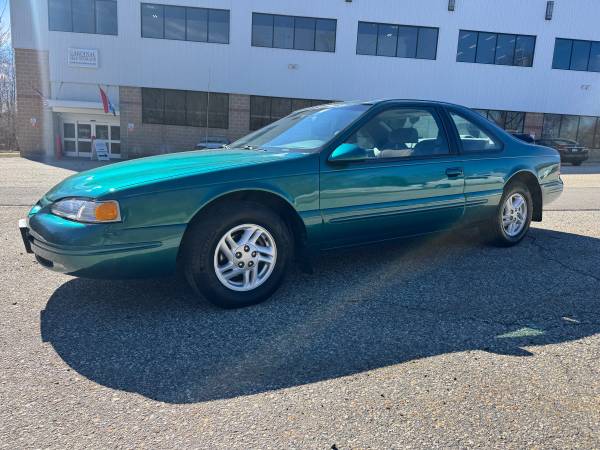 1996 Ford Thunderbird 42k Miles Rust Free car 1