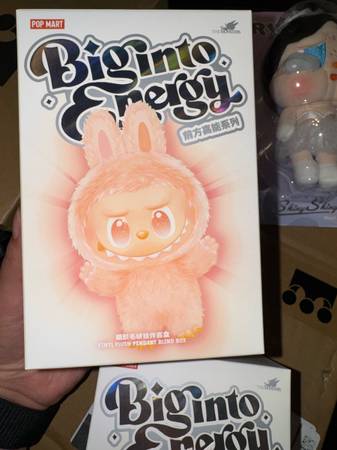 Labubu Big Into Energy (SECRET RARE) - collectibles - by
