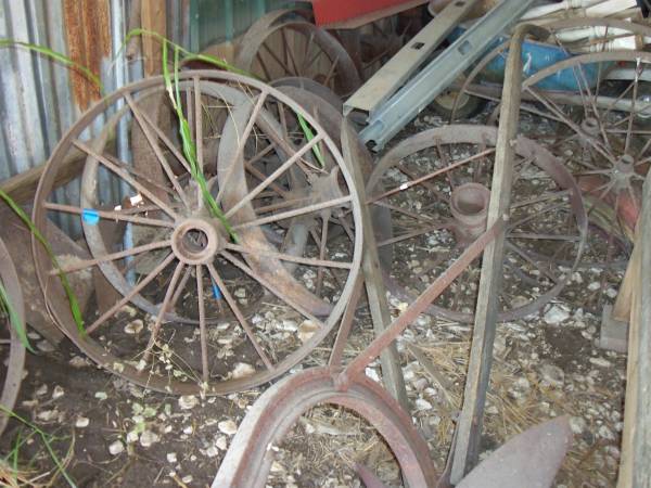 Steel Wheels plus 2 plows 1