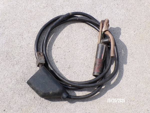 2 Welding Cables and Face Shield 1