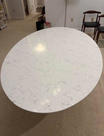 Room & Board Aria Table / Rove Concepts Elbow Chair 1