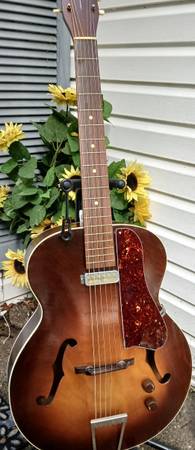 Silvertone  Archtop  H-710 1954 1