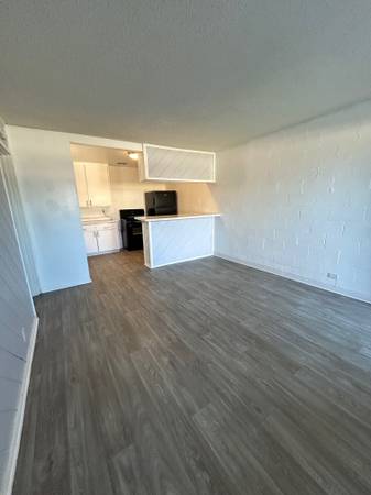 $1,639 / 1br - 713ft2 - Prime Location in Palm Desert - Beautiful 1-Bed/1-Bath Apartment (Palm Desert)63686227165825121