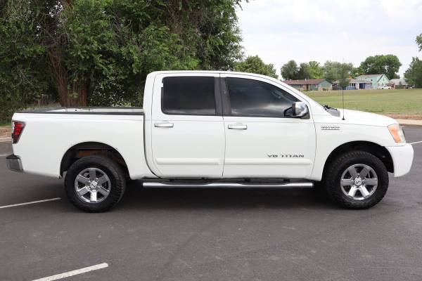 2012 Nissan Titan 4x4 4WD SV Camioneta - $8.999 (Victory Motors de Colorado)63492471573761122